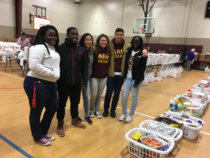 GoLocalWorcester Worcester Students Deliver 60 Turkeys, 68 Food